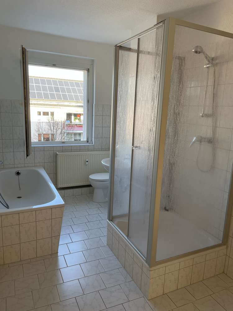 Bezugsfertige Wohnung Mit Wohnk Che Dusche Badewanne Wgh Halberstadt